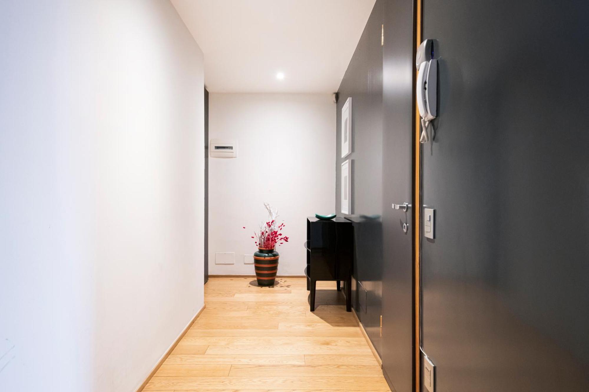 Wonderful Brera Flat Apartment Milan Bagian luar foto